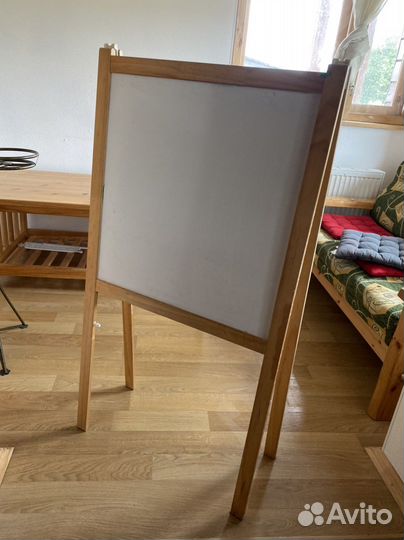 Магнитно меловая доска