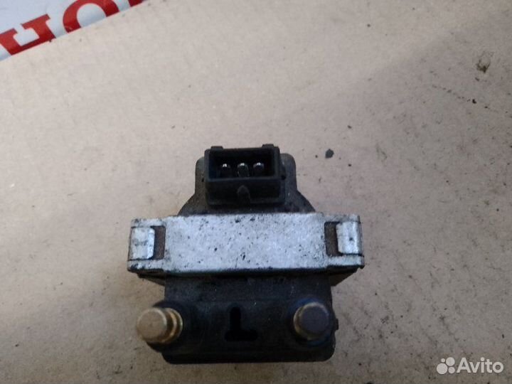 Катушка зажигания Renault Laguna 1.8