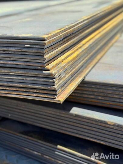 Листы металлические (от 1 тонны)