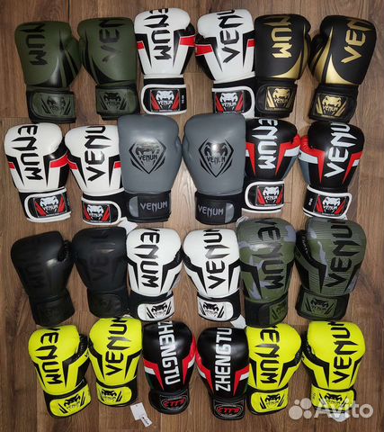 Перчатки для бокса venum