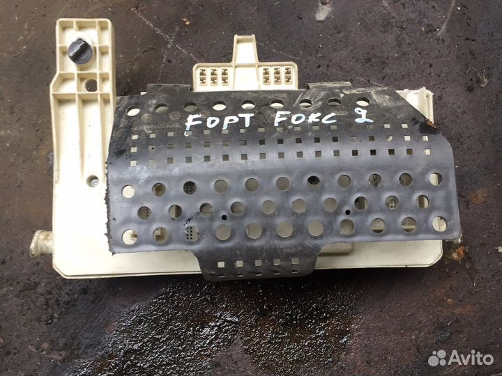 Блок предохранителей ford focus 2