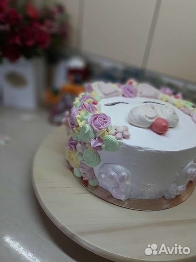 Торты, капкейки, зефир и букеты, меренга