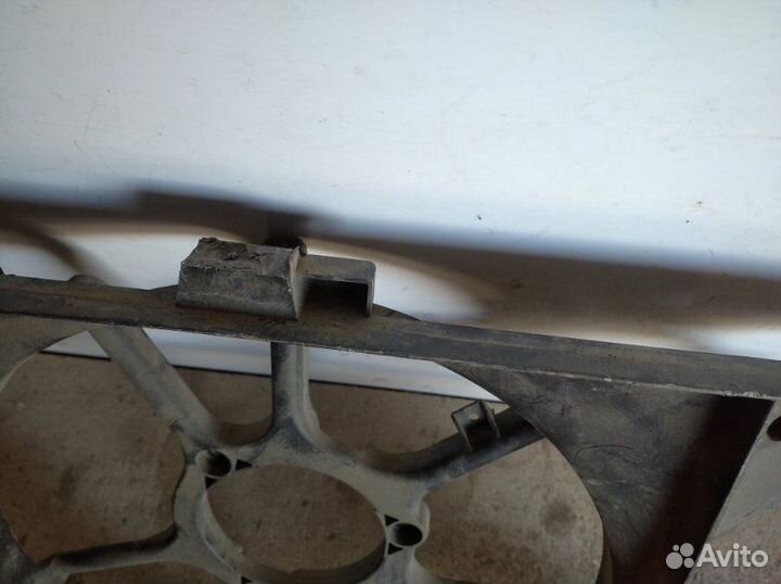 Диффузор вентилятора Nissan Teana J-31 2003-2008