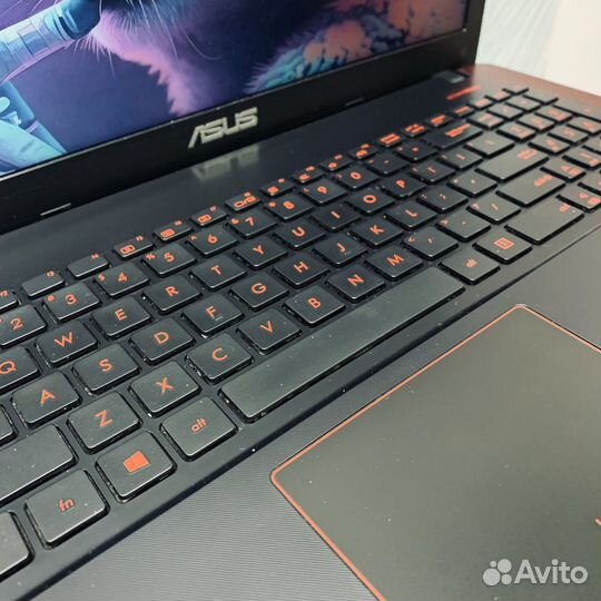 Игровой ноутбук asus