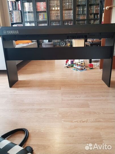 Стойка (подставка) под цифровое пианино