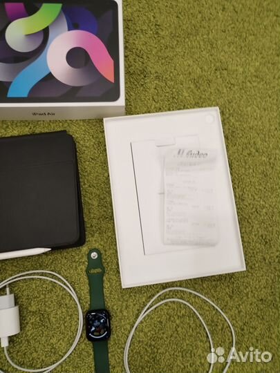 Планшет Apple iPad Air 10.9 Wi-Fi+Cellular 256GB