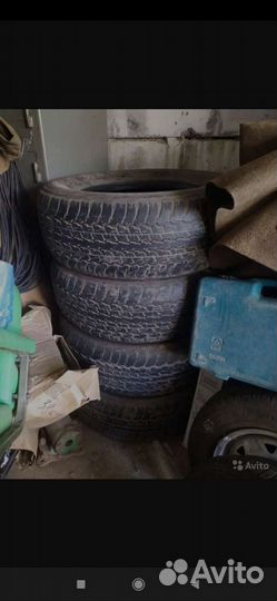 Dunlop Grandtrek AT1 275/65 R17 115T