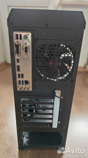 Intel Core i5-7400, Asus Prime B250, G.skill Aegis