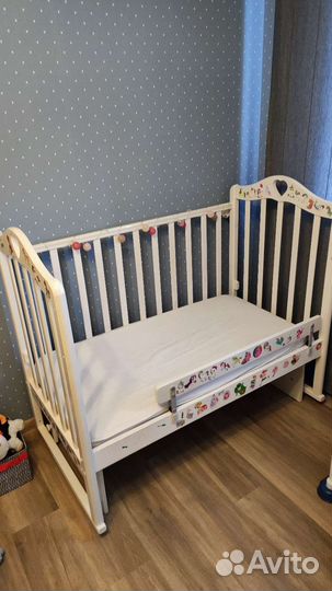 Кроватка детская