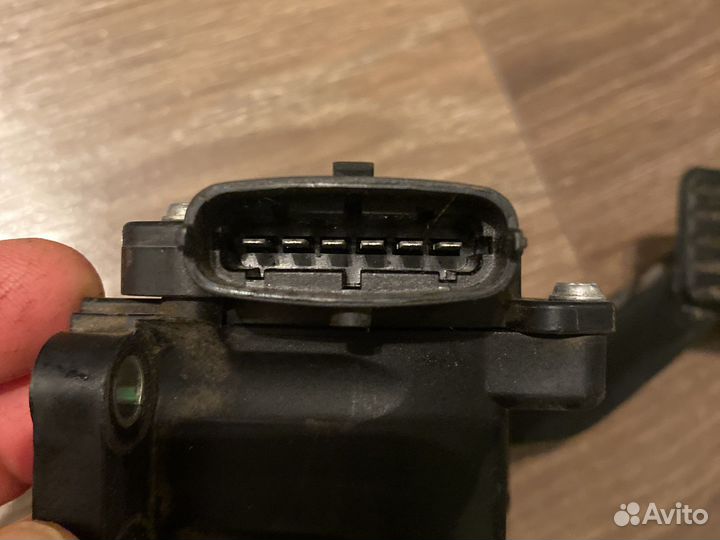 Педаль газа Ваз