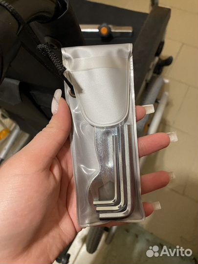 Инвалидная коляска