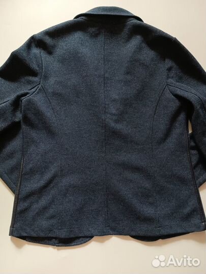 Новый жакет cartoon р.44