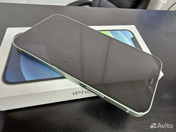 iPhone 12, 64 ГБ