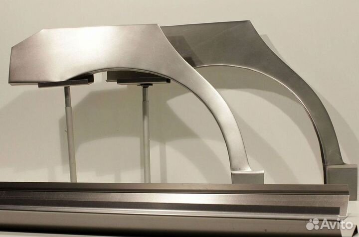 Арки крыла Mitsubishi