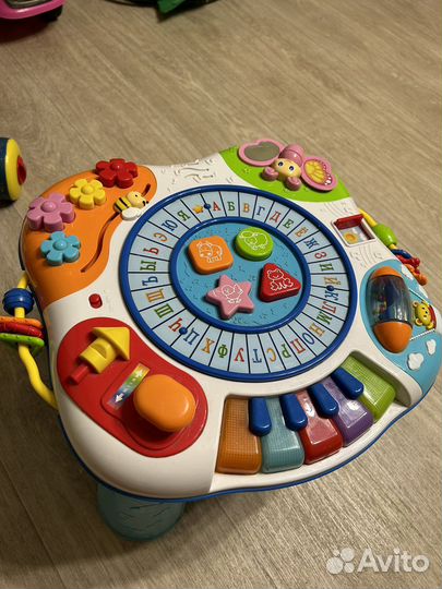Развивающий столик baby go
