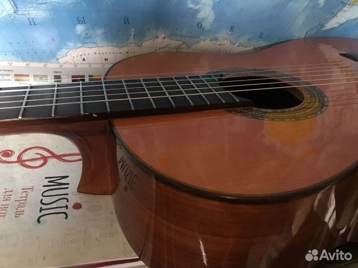 Испанская классическая гитара esteve