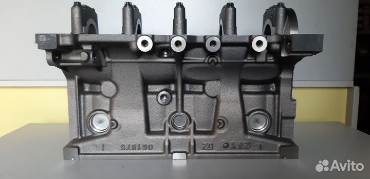 Блок двигателя К7М в сборе с поршнями, кольцами