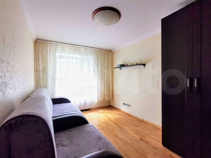 3-к. квартира, 60 м², 1/9 эт.