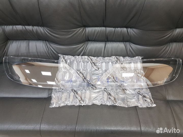 Правое стекло фары Audi Q7 4L 2009-2015