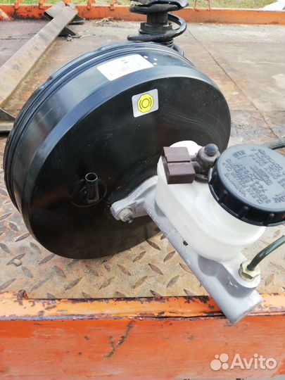 Вакуумный усилитель тормозов вакуум Альмера н16