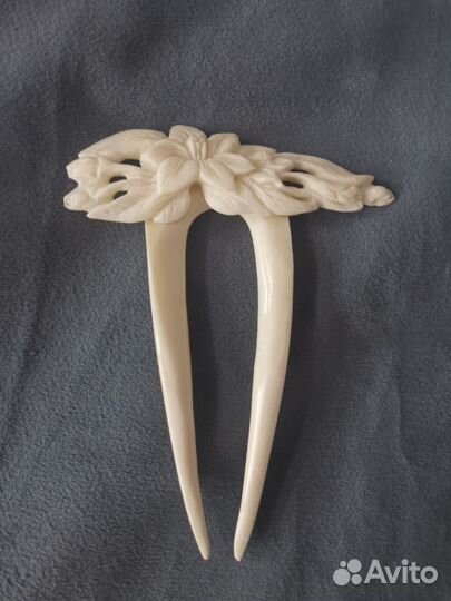 Волосы на заколках