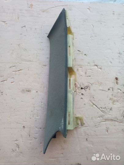 Обшивка стойки задняя правая 4E0867246 Audi A8 d3