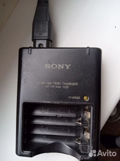 Зарядное устройство для аккумуляторных батареек