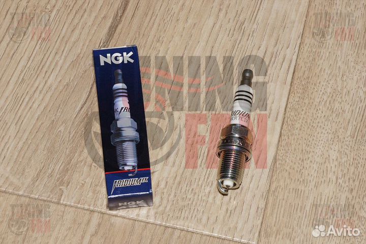 Свеча зажигания NGK RB25 RB26 1JZ 2JZ EJ20 2.0FSI