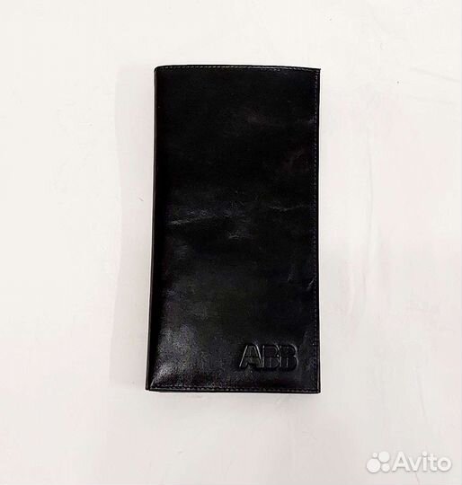 Мужской кожаный бумажник портмоне