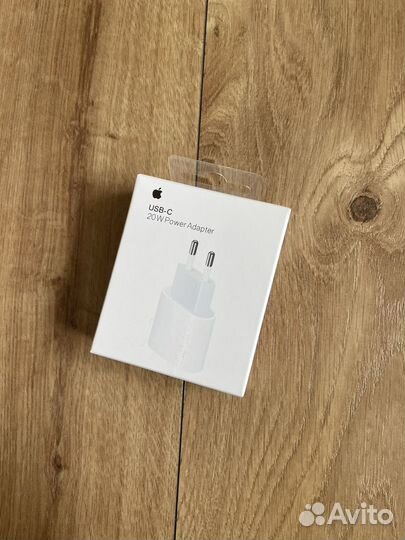 Зарядка для iPhone 20w