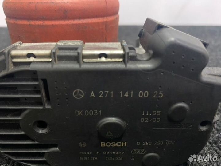 Дроссельная заслонка Mercedes 203 W203 M271.940
