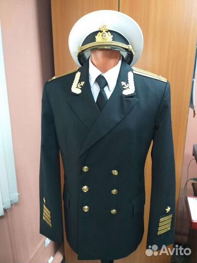 Парадная форма капитана второго ранга