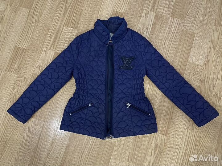 Куртка на девочку