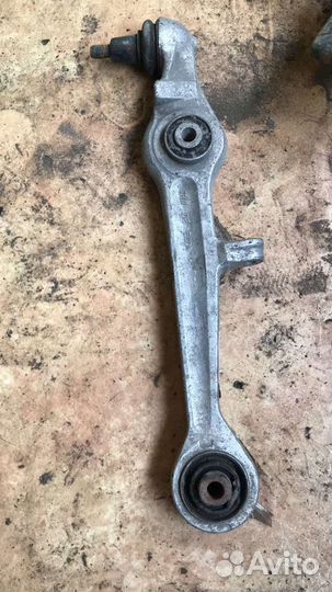 Рычаг передний нижний Audi A4 B5 1994-2001