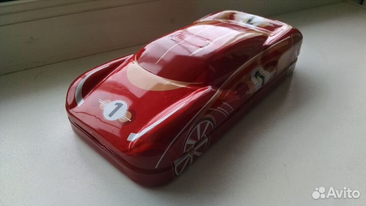 Пенал школьный новый