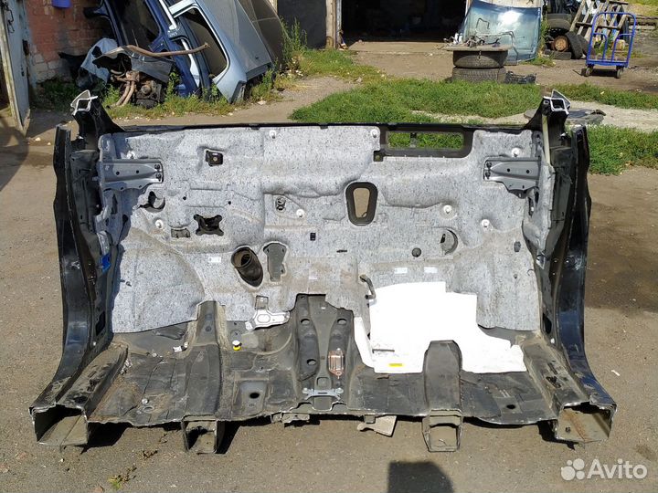 Передняя часть lexus RX350