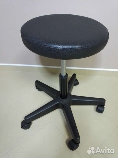 Стул мастера без спинки