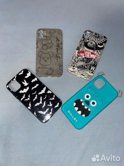 Чехлы на iPhone 11