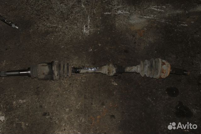 Передняя правая полуось Mitsubishi Outlander CU