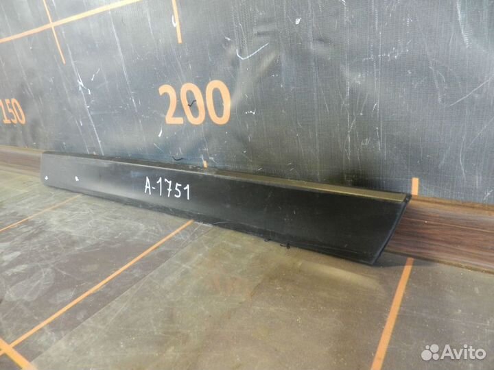 Накладка двери задней правой- Nissan X-Trail T32