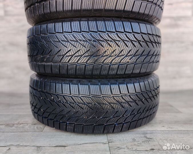 Centara Vanti Winter 235/60 R18