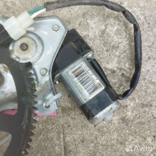 Моторчик стеклоподъемника левый передний Geely MK