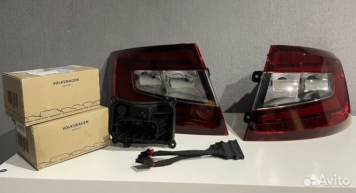 Комплект задних фонарей Skoda Octavia a7 fl