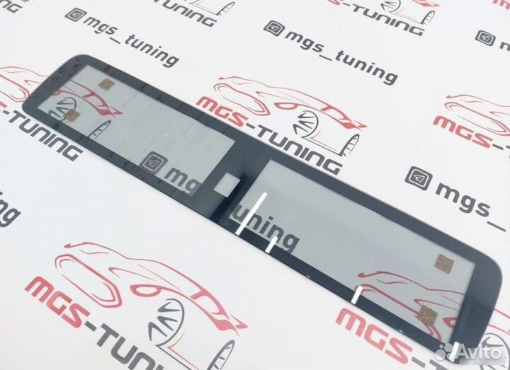 Стекло на монитор Maybach W222 в стиле рестайлинг