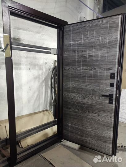 Входные двери в квартиру