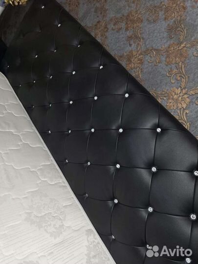 Спальня бу в хорошем состоянии