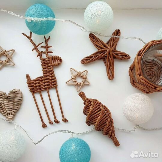 Новогодние елочные игрушки