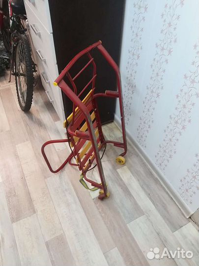 Детские санки