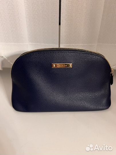 Набор косметичек (4 штуки) фирмы Escada новые