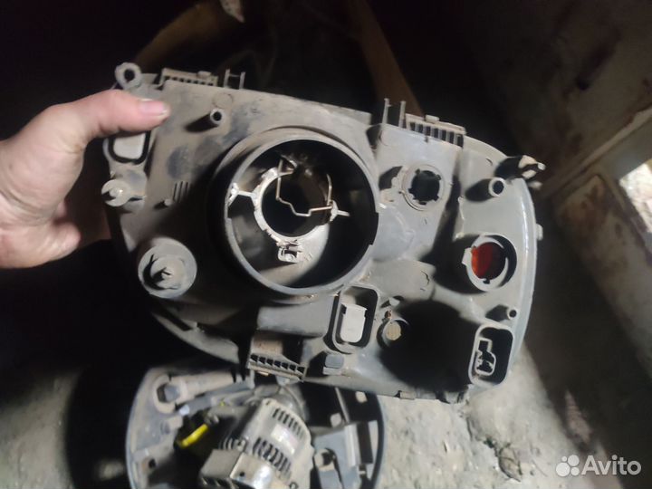 Фара nissan micra